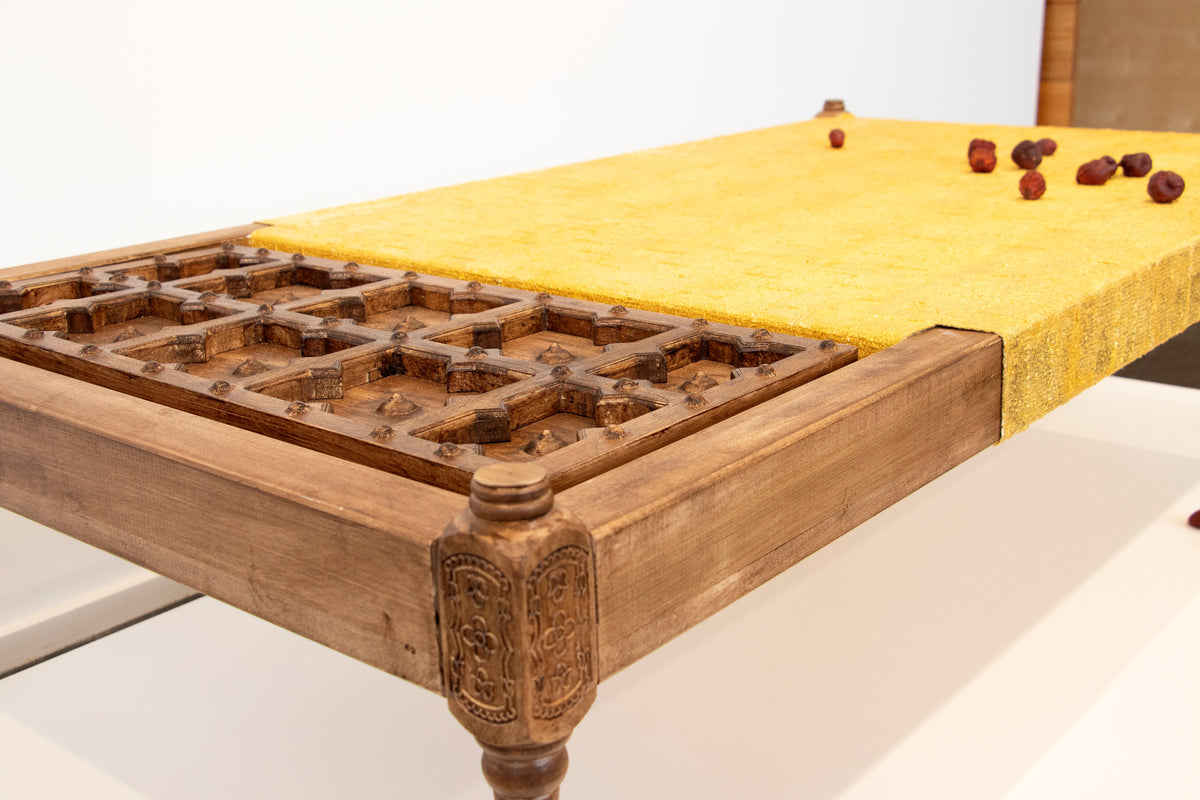 Gold Woven Cot